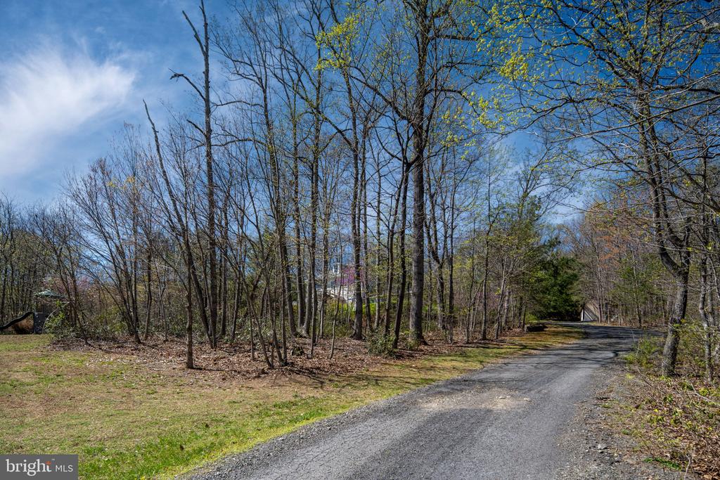 4752 GREENE LOVE LN, MARSHALL, Virginia 20115, 4 Bedrooms Bedrooms, ,3 BathroomsBathrooms,Residential,4752 GREENE LOVE LN,VAFQ2020994 MLS # VAFQ2020994