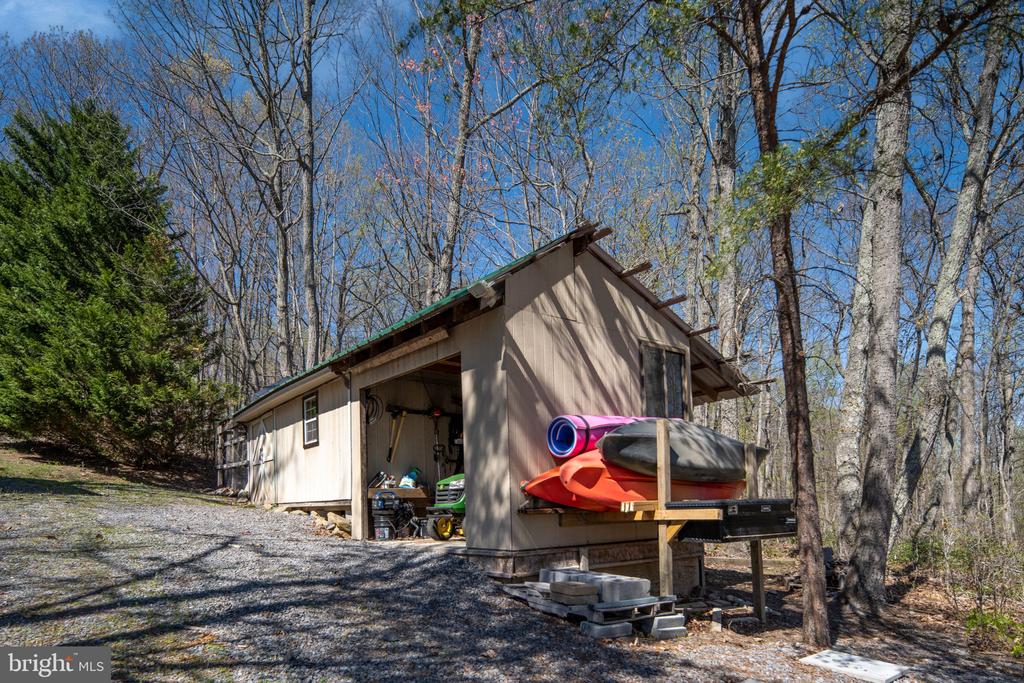 4752 GREENE LOVE LN, MARSHALL, Virginia 20115, 4 Bedrooms Bedrooms, ,3 BathroomsBathrooms,Residential,4752 GREENE LOVE LN,VAFQ2020994 MLS # VAFQ2020994