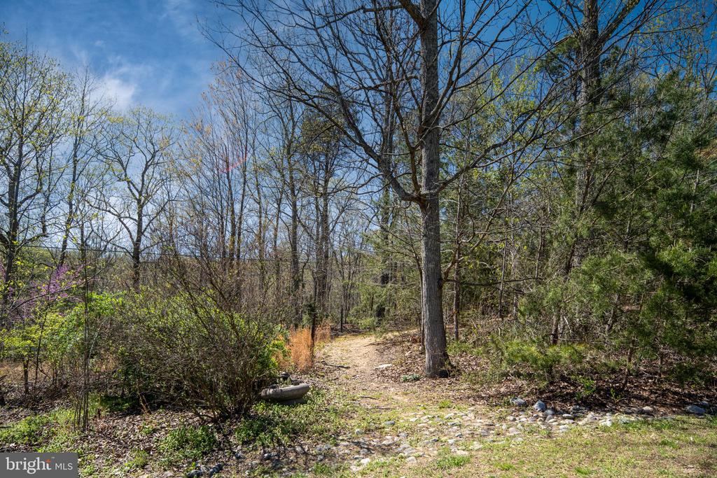 4752 GREENE LOVE LN, MARSHALL, Virginia 20115, 4 Bedrooms Bedrooms, ,3 BathroomsBathrooms,Residential,4752 GREENE LOVE LN,VAFQ2020994 MLS # VAFQ2020994