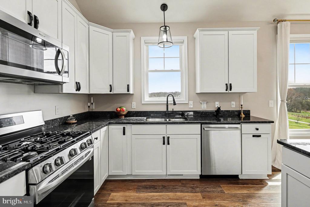 11347 ALVIN LN, CULPEPER, Virginia 22701, 4 Bedrooms Bedrooms, ,3 BathroomsBathrooms,Residential,11347 ALVIN LN,VACU2012900 MLS # VACU2012900