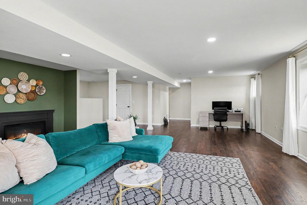 11347 ALVIN LN, CULPEPER, Virginia 22701, 4 Bedrooms Bedrooms, ,3 BathroomsBathrooms,Residential,11347 ALVIN LN,VACU2012900 MLS # VACU2012900