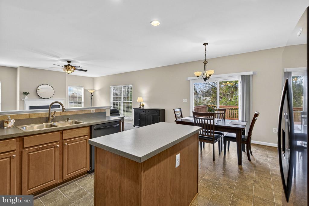 742 BLOSSOM TREE RD, CULPEPER, Virginia 22701, 5 Bedrooms Bedrooms, ,2 BathroomsBathrooms,Residential,742 BLOSSOM TREE RD,VACU2013012 MLS # VACU2013012