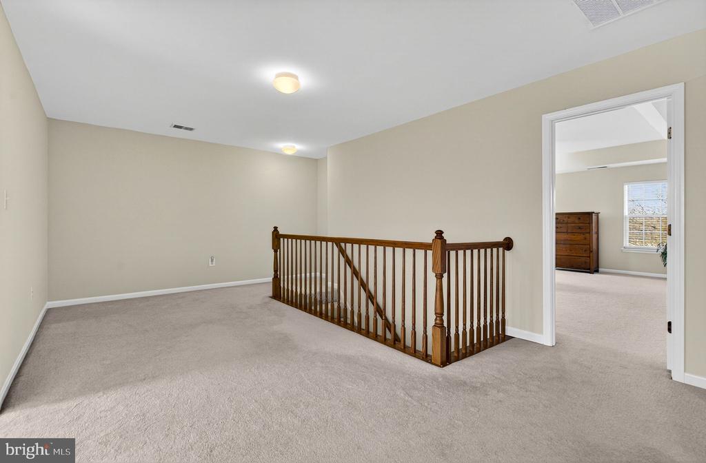 742 BLOSSOM TREE RD, CULPEPER, Virginia 22701, 5 Bedrooms Bedrooms, ,2 BathroomsBathrooms,Residential,742 BLOSSOM TREE RD,VACU2013012 MLS # VACU2013012