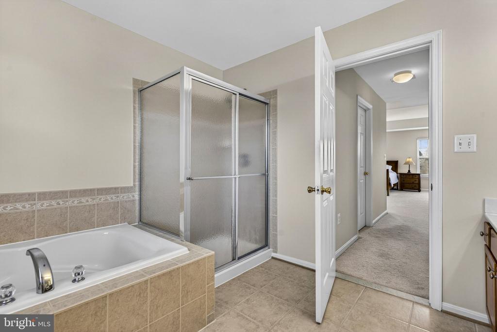 742 BLOSSOM TREE RD, CULPEPER, Virginia 22701, 5 Bedrooms Bedrooms, ,2 BathroomsBathrooms,Residential,742 BLOSSOM TREE RD,VACU2013012 MLS # VACU2013012