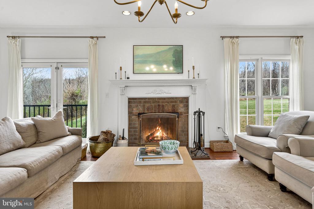 6576 TIMOTHY LN, WARRENTON, Virginia 20186, 5 Bedrooms Bedrooms, ,3 BathroomsBathrooms,Residential,6576 TIMOTHY LN,VAFQ2019322 MLS # VAFQ2019322