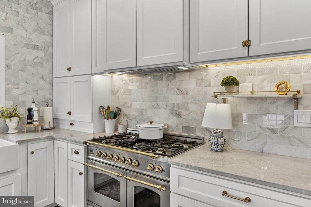 6576 TIMOTHY LN, WARRENTON, Virginia 20186, 5 Bedrooms Bedrooms, ,3 BathroomsBathrooms,Residential,6576 TIMOTHY LN,VAFQ2019322 MLS # VAFQ2019322