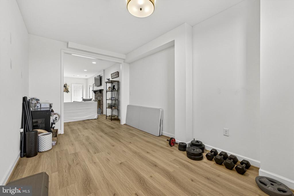 6576 TIMOTHY LN, WARRENTON, Virginia 20186, 5 Bedrooms Bedrooms, ,3 BathroomsBathrooms,Residential,6576 TIMOTHY LN,VAFQ2019322 MLS # VAFQ2019322