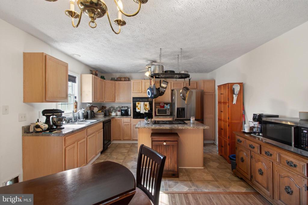 34254 RICHARDS FERRY RD, RICHARDSVILLE, Virginia 22736, 3 Bedrooms Bedrooms, ,2 BathroomsBathrooms,Residential,34254 RICHARDS FERRY RD,VACU2013064 MLS # VACU2013064