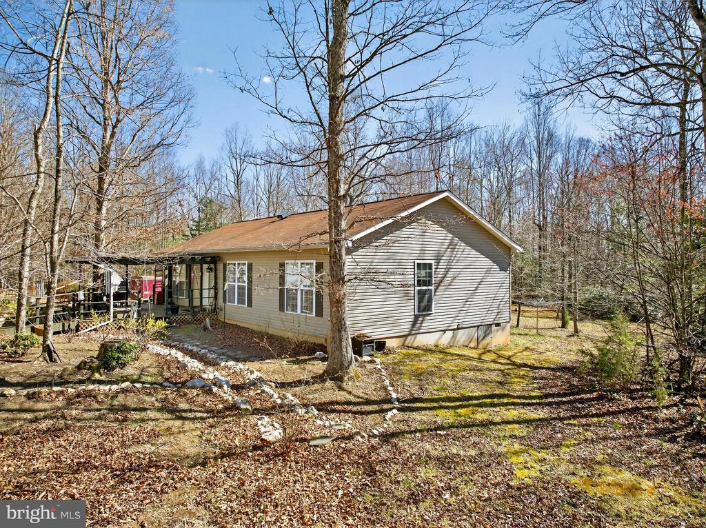 34254 RICHARDS FERRY RD, RICHARDSVILLE, Virginia 22736, 3 Bedrooms Bedrooms, ,2 BathroomsBathrooms,Residential,34254 RICHARDS FERRY RD,VACU2013064 MLS # VACU2013064