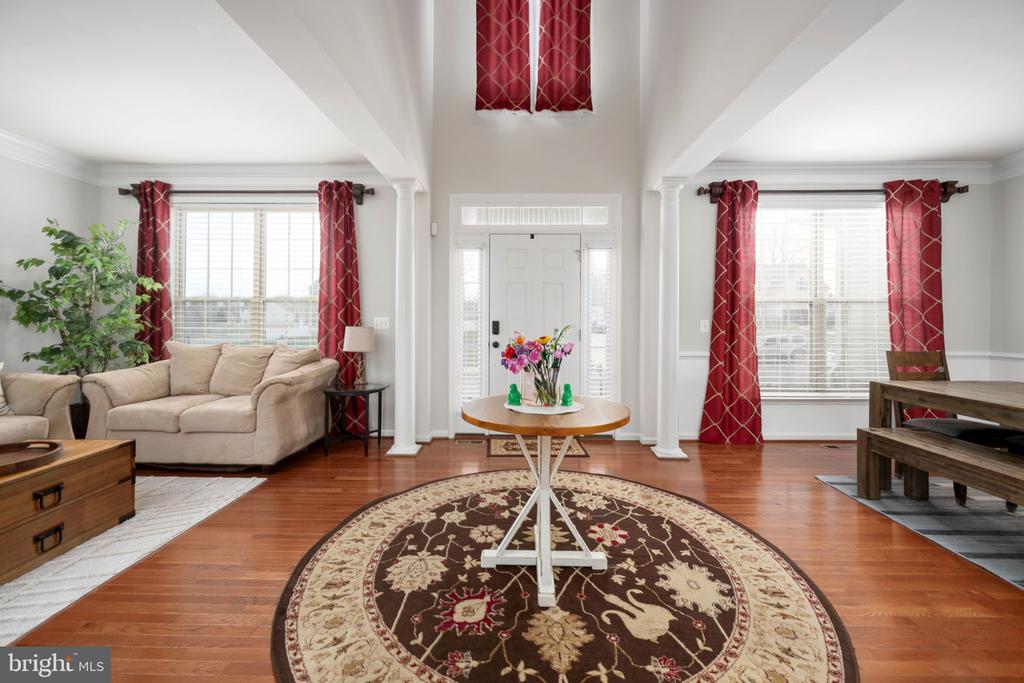 10522 ASPEN HIGHLANDS DR, SPOTSYLVANIA, Virginia 22553, 5 Bedrooms Bedrooms, ,3 BathroomsBathrooms,Residential,10522 ASPEN HIGHLANDS DR,VASP2040292 MLS # VASP2040292