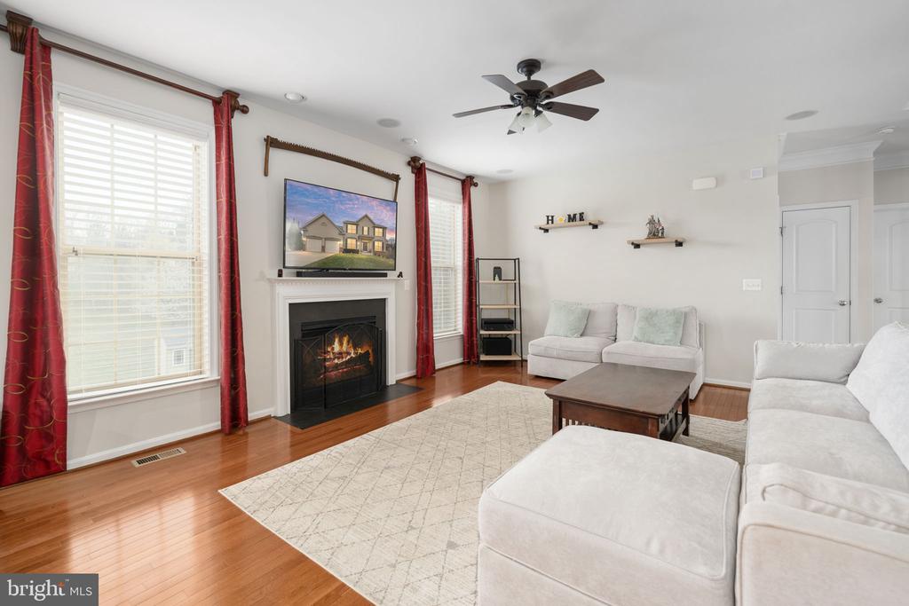 10522 ASPEN HIGHLANDS DR, SPOTSYLVANIA, Virginia 22553, 5 Bedrooms Bedrooms, ,3 BathroomsBathrooms,Residential,10522 ASPEN HIGHLANDS DR,VASP2040292 MLS # VASP2040292