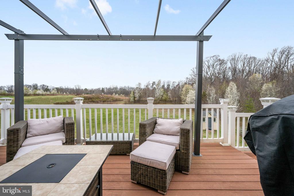 10522 ASPEN HIGHLANDS DR, SPOTSYLVANIA, Virginia 22553, 5 Bedrooms Bedrooms, ,3 BathroomsBathrooms,Residential,10522 ASPEN HIGHLANDS DR,VASP2040292 MLS # VASP2040292