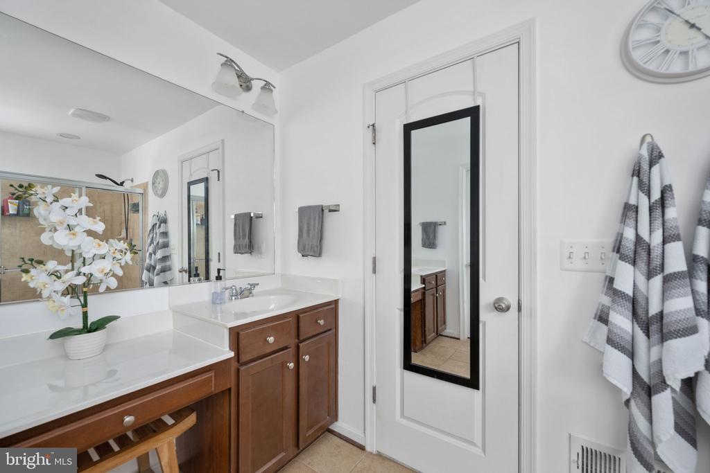 10522 ASPEN HIGHLANDS DR, SPOTSYLVANIA, Virginia 22553, 5 Bedrooms Bedrooms, ,3 BathroomsBathrooms,Residential,10522 ASPEN HIGHLANDS DR,VASP2040292 MLS # VASP2040292