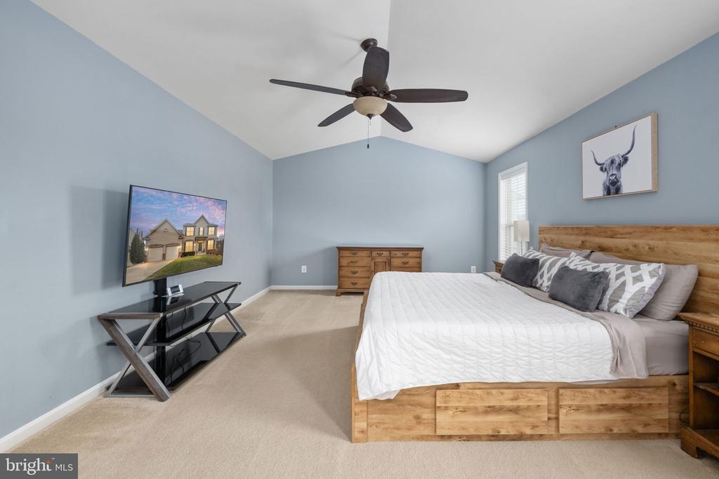 10522 ASPEN HIGHLANDS DR, SPOTSYLVANIA, Virginia 22553, 5 Bedrooms Bedrooms, ,3 BathroomsBathrooms,Residential,10522 ASPEN HIGHLANDS DR,VASP2040292 MLS # VASP2040292