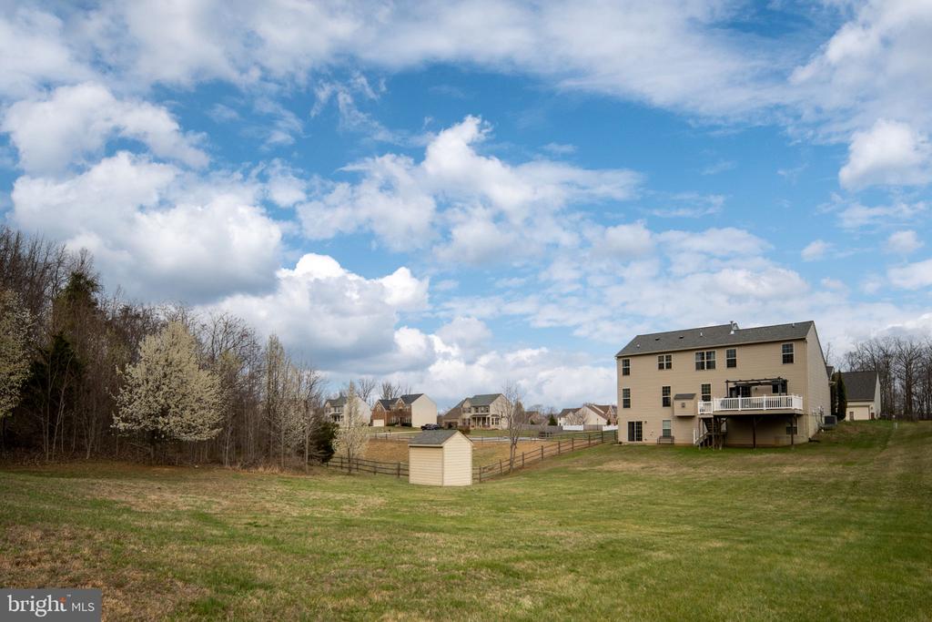 10522 ASPEN HIGHLANDS DR, SPOTSYLVANIA, Virginia 22553, 5 Bedrooms Bedrooms, ,3 BathroomsBathrooms,Residential,10522 ASPEN HIGHLANDS DR,VASP2040292 MLS # VASP2040292