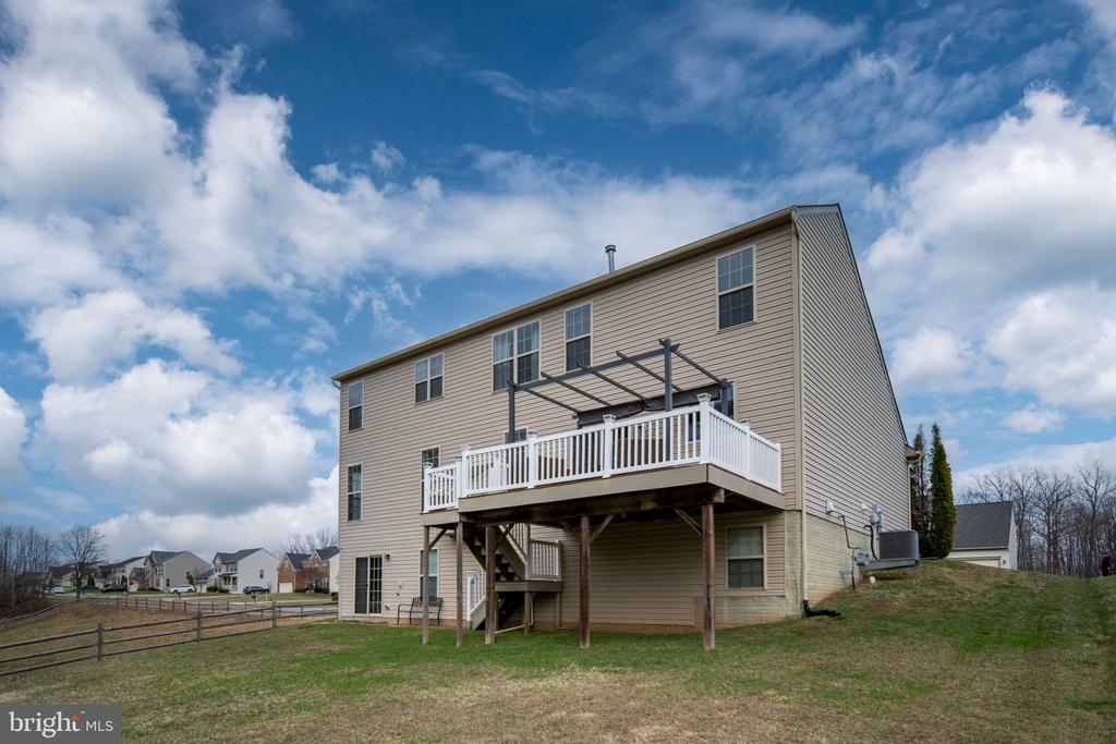 10522 ASPEN HIGHLANDS DR, SPOTSYLVANIA, Virginia 22553, 5 Bedrooms Bedrooms, ,3 BathroomsBathrooms,Residential,10522 ASPEN HIGHLANDS DR,VASP2040292 MLS # VASP2040292