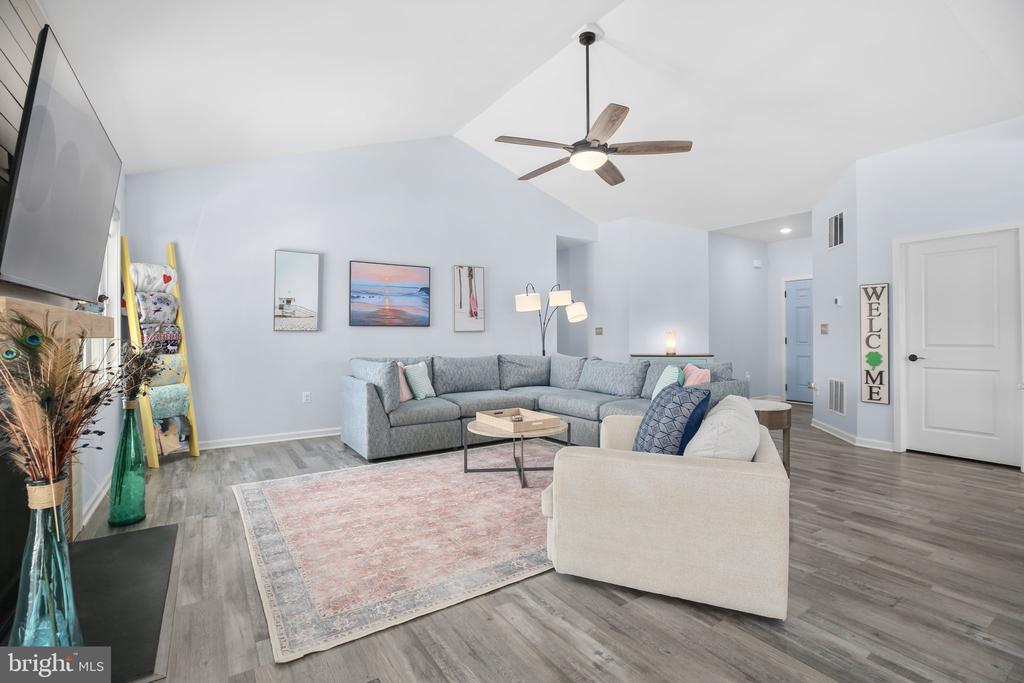 9564 BLACKBIRD LOOP, CULPEPER, Virginia 22701, 4 Bedrooms Bedrooms, ,3 BathroomsBathrooms,Residential,9564 BLACKBIRD LOOP,VACU2012940 MLS # VACU2012940