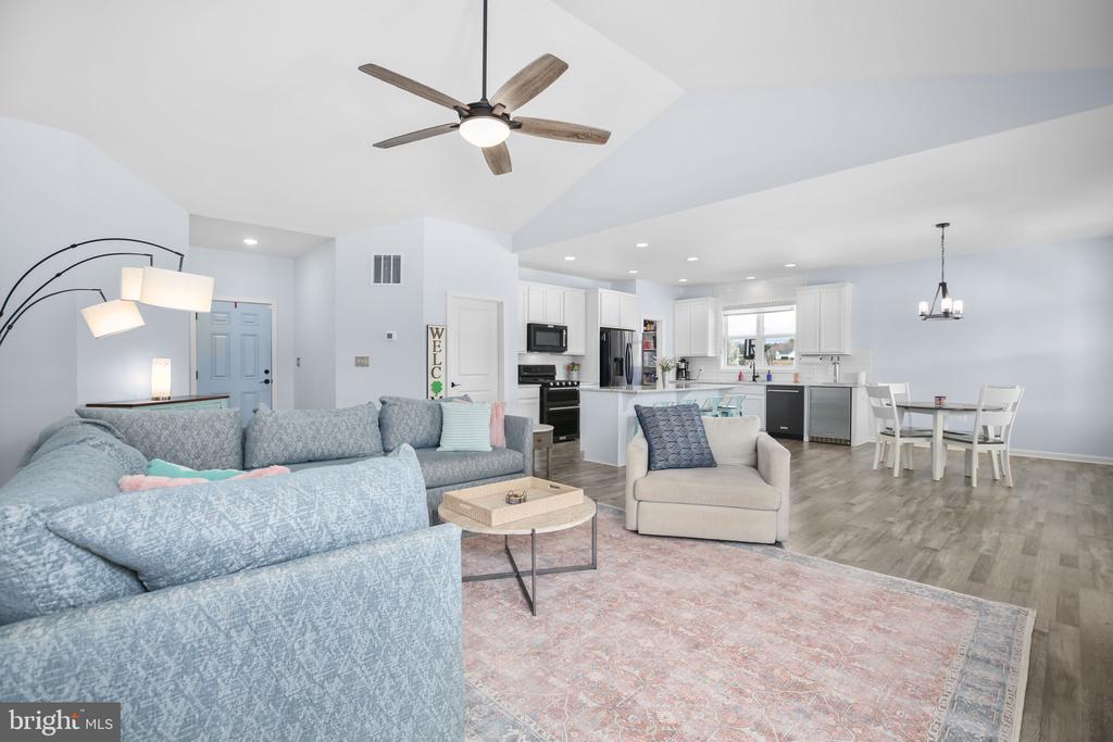 9564 BLACKBIRD LOOP, CULPEPER, Virginia 22701, 4 Bedrooms Bedrooms, ,3 BathroomsBathrooms,Residential,9564 BLACKBIRD LOOP,VACU2012940 MLS # VACU2012940