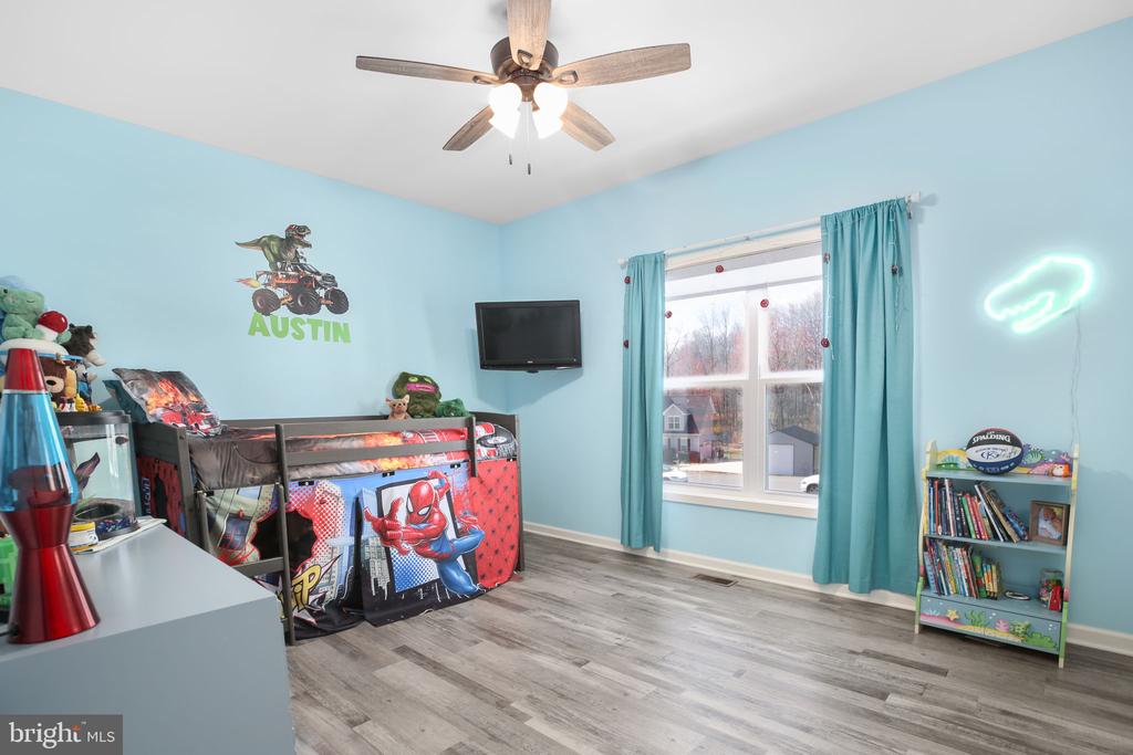 9564 BLACKBIRD LOOP, CULPEPER, Virginia 22701, 4 Bedrooms Bedrooms, ,3 BathroomsBathrooms,Residential,9564 BLACKBIRD LOOP,VACU2012940 MLS # VACU2012940