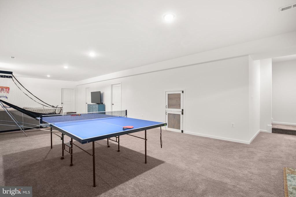 9564 BLACKBIRD LOOP, CULPEPER, Virginia 22701, 4 Bedrooms Bedrooms, ,3 BathroomsBathrooms,Residential,9564 BLACKBIRD LOOP,VACU2012940 MLS # VACU2012940