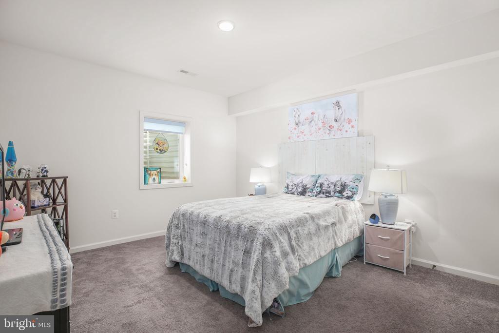 9564 BLACKBIRD LOOP, CULPEPER, Virginia 22701, 4 Bedrooms Bedrooms, ,3 BathroomsBathrooms,Residential,9564 BLACKBIRD LOOP,VACU2012940 MLS # VACU2012940