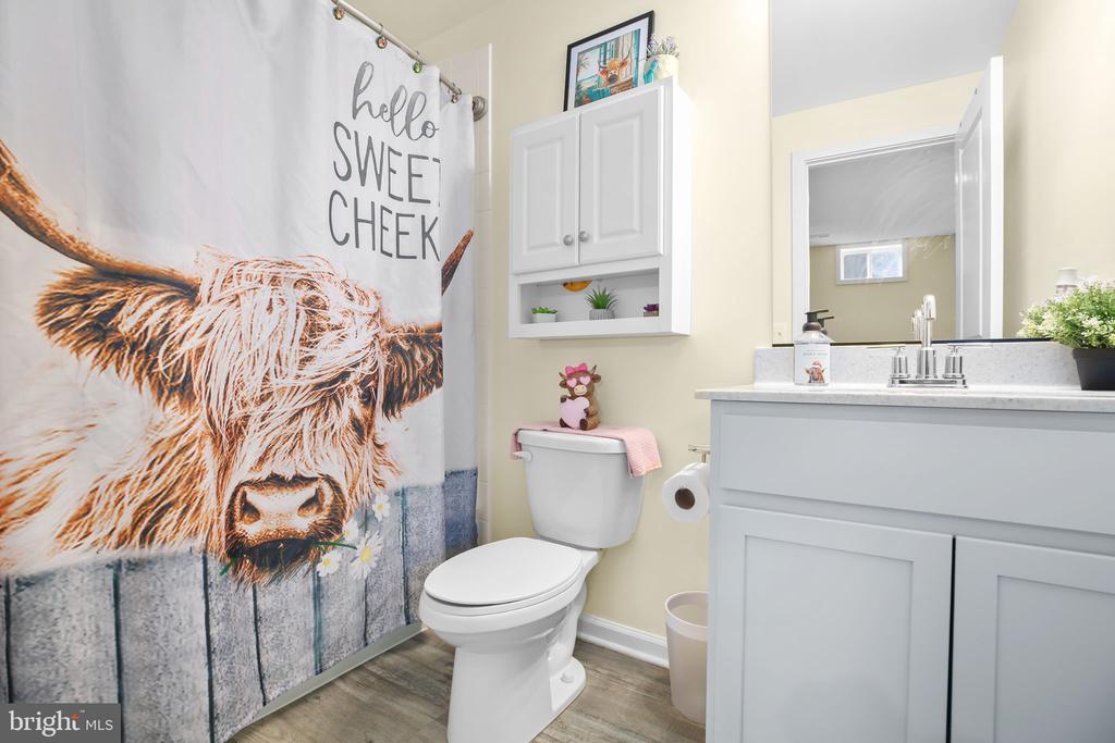 9564 BLACKBIRD LOOP, CULPEPER, Virginia 22701, 4 Bedrooms Bedrooms, ,3 BathroomsBathrooms,Residential,9564 BLACKBIRD LOOP,VACU2012940 MLS # VACU2012940