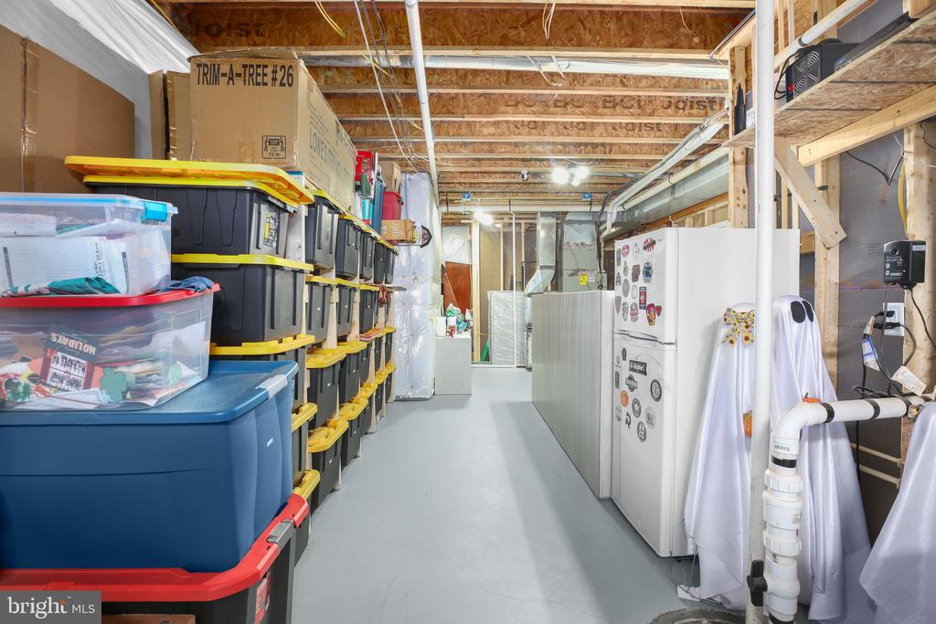 9564 BLACKBIRD LOOP, CULPEPER, Virginia 22701, 4 Bedrooms Bedrooms, ,3 BathroomsBathrooms,Residential,9564 BLACKBIRD LOOP,VACU2012940 MLS # VACU2012940