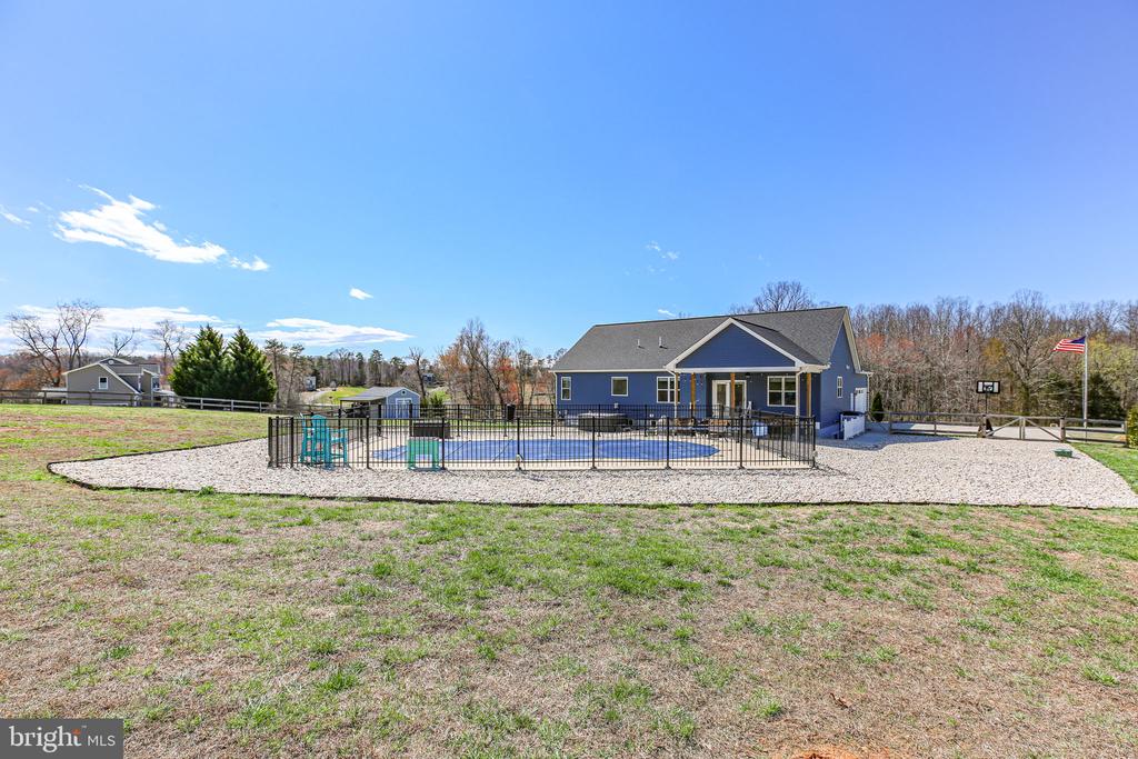 9564 BLACKBIRD LOOP, CULPEPER, Virginia 22701, 4 Bedrooms Bedrooms, ,3 BathroomsBathrooms,Residential,9564 BLACKBIRD LOOP,VACU2012940 MLS # VACU2012940