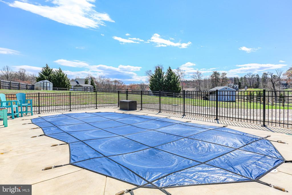 9564 BLACKBIRD LOOP, CULPEPER, Virginia 22701, 4 Bedrooms Bedrooms, ,3 BathroomsBathrooms,Residential,9564 BLACKBIRD LOOP,VACU2012940 MLS # VACU2012940