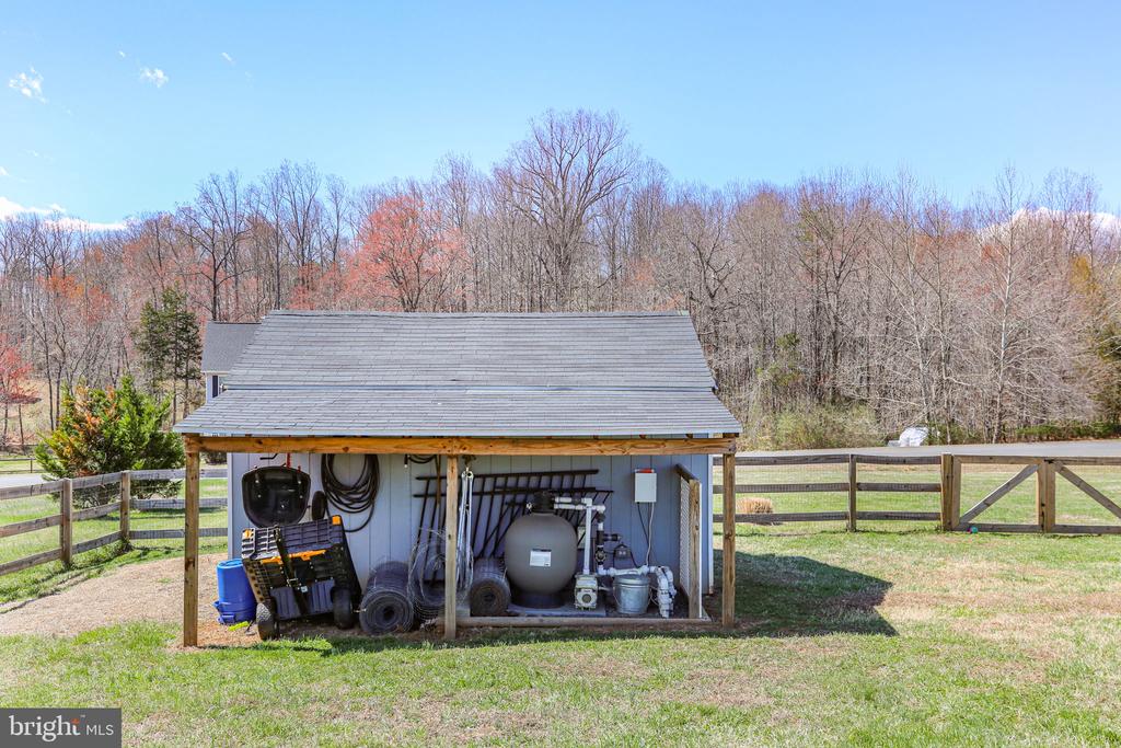 9564 BLACKBIRD LOOP, CULPEPER, Virginia 22701, 4 Bedrooms Bedrooms, ,3 BathroomsBathrooms,Residential,9564 BLACKBIRD LOOP,VACU2012940 MLS # VACU2012940