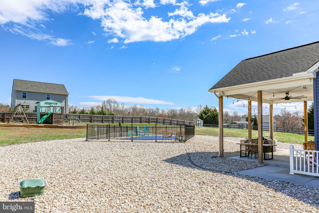 9564 BLACKBIRD LOOP, CULPEPER, Virginia 22701, 4 Bedrooms Bedrooms, ,3 BathroomsBathrooms,Residential,9564 BLACKBIRD LOOP,VACU2012940 MLS # VACU2012940