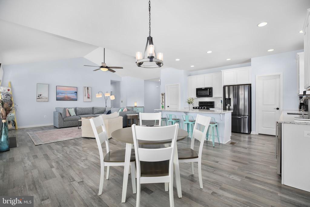 9564 BLACKBIRD LOOP, CULPEPER, Virginia 22701, 4 Bedrooms Bedrooms, ,3 BathroomsBathrooms,Residential,9564 BLACKBIRD LOOP,VACU2012940 MLS # VACU2012940