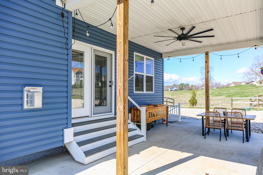 9564 BLACKBIRD LOOP, CULPEPER, Virginia 22701, 4 Bedrooms Bedrooms, ,3 BathroomsBathrooms,Residential,9564 BLACKBIRD LOOP,VACU2012940 MLS # VACU2012940