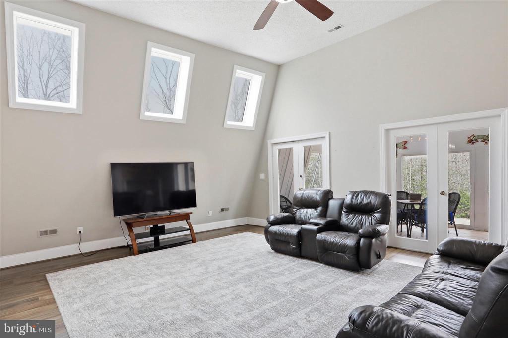 12 RIVER BLUFFS DR, FREDERICKSBURG, Virginia 22407, 4 Bedrooms Bedrooms, ,2 BathroomsBathrooms,Residential,12 RIVER BLUFFS DR,VASP2040122 MLS # VASP2040122 12 RIVER BLUFFS DR, FREDERICKSBURG, Virginia 22407, 4 Bedrooms Bedrooms, ,2 BathroomsBathrooms,Residential,12 RIVER BLUFFS DR,VASP2040122 MLS # VASP2040122