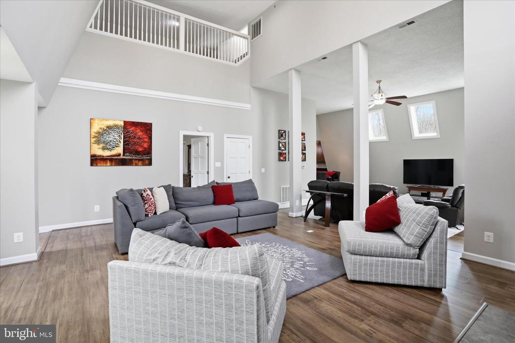 12 RIVER BLUFFS DR, FREDERICKSBURG, Virginia 22407, 4 Bedrooms Bedrooms, ,2 BathroomsBathrooms,Residential,12 RIVER BLUFFS DR,VASP2040122 MLS # VASP2040122 12 RIVER BLUFFS DR, FREDERICKSBURG, Virginia 22407, 4 Bedrooms Bedrooms, ,2 BathroomsBathrooms,Residential,12 RIVER BLUFFS DR,VASP2040122 MLS # VASP2040122