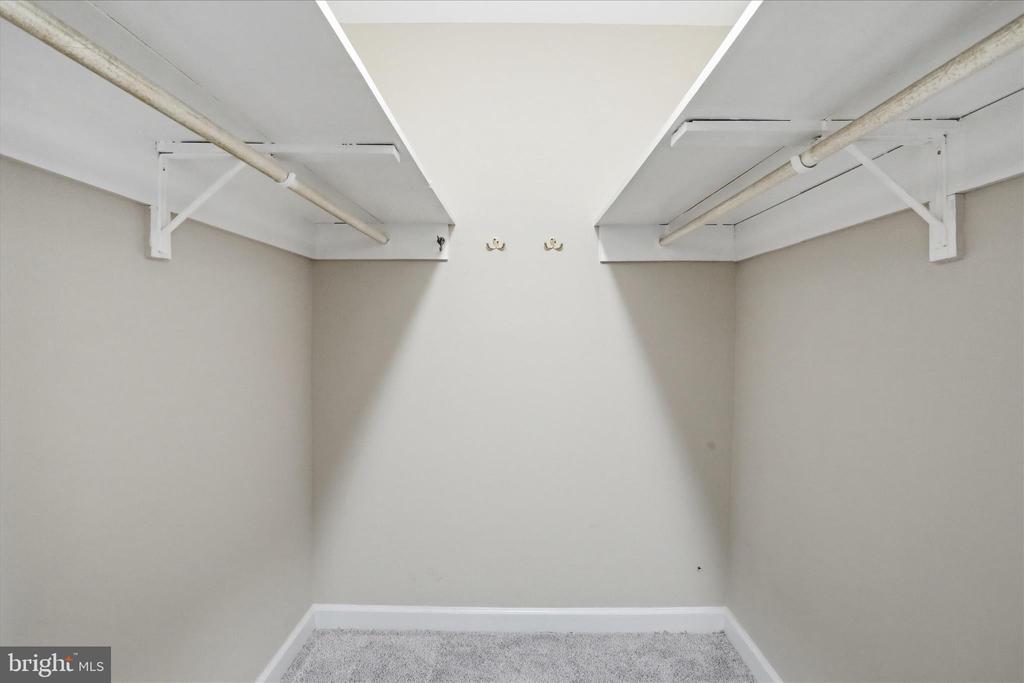 12 RIVER BLUFFS DR, FREDERICKSBURG, Virginia 22407, 4 Bedrooms Bedrooms, ,2 BathroomsBathrooms,Residential,12 RIVER BLUFFS DR,VASP2040122 MLS # VASP2040122 12 RIVER BLUFFS DR, FREDERICKSBURG, Virginia 22407, 4 Bedrooms Bedrooms, ,2 BathroomsBathrooms,Residential,12 RIVER BLUFFS DR,VASP2040122 MLS # VASP2040122