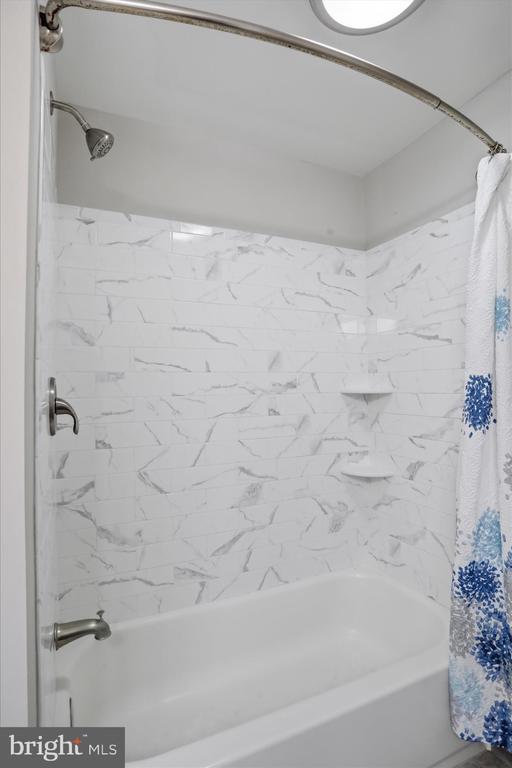 12 RIVER BLUFFS DR, FREDERICKSBURG, Virginia 22407, 4 Bedrooms Bedrooms, ,2 BathroomsBathrooms,Residential,12 RIVER BLUFFS DR,VASP2040122 MLS # VASP2040122 12 RIVER BLUFFS DR, FREDERICKSBURG, Virginia 22407, 4 Bedrooms Bedrooms, ,2 BathroomsBathrooms,Residential,12 RIVER BLUFFS DR,VASP2040122 MLS # VASP2040122