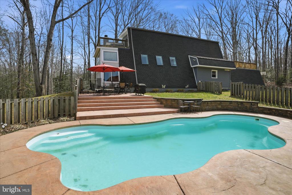 12 RIVER BLUFFS DR, FREDERICKSBURG, Virginia 22407, 4 Bedrooms Bedrooms, ,2 BathroomsBathrooms,Residential,12 RIVER BLUFFS DR,VASP2040122 MLS # VASP2040122 12 RIVER BLUFFS DR, FREDERICKSBURG, Virginia 22407, 4 Bedrooms Bedrooms, ,2 BathroomsBathrooms,Residential,12 RIVER BLUFFS DR,VASP2040122 MLS # VASP2040122