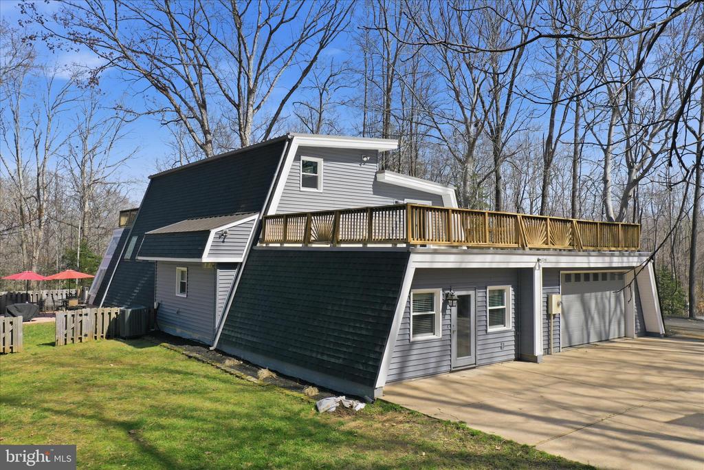 12 RIVER BLUFFS DR, FREDERICKSBURG, Virginia 22407, 4 Bedrooms Bedrooms, ,2 BathroomsBathrooms,Residential,12 RIVER BLUFFS DR,VASP2040122 MLS # VASP2040122 12 RIVER BLUFFS DR, FREDERICKSBURG, Virginia 22407, 4 Bedrooms Bedrooms, ,2 BathroomsBathrooms,Residential,12 RIVER BLUFFS DR,VASP2040122 MLS # VASP2040122