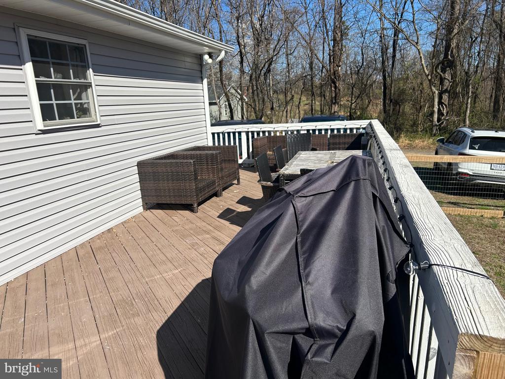 1300 CLATTERBUCK LN, AMISSVILLE, Virginia 20106, 3 Bedrooms Bedrooms, ,2 BathroomsBathrooms,Residential,1300 CLATTERBUCK LN,VACU2013082 MLS # VACU2013082