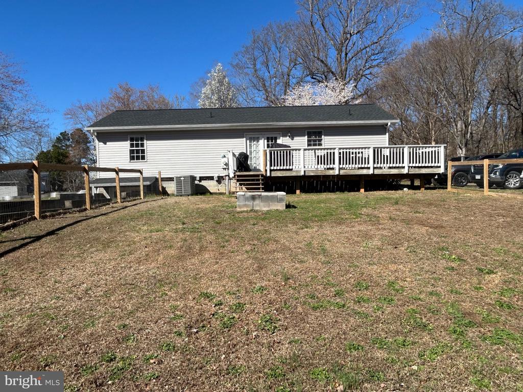 1300 CLATTERBUCK LN, AMISSVILLE, Virginia 20106, 3 Bedrooms Bedrooms, ,2 BathroomsBathrooms,Residential,1300 CLATTERBUCK LN,VACU2013082 MLS # VACU2013082