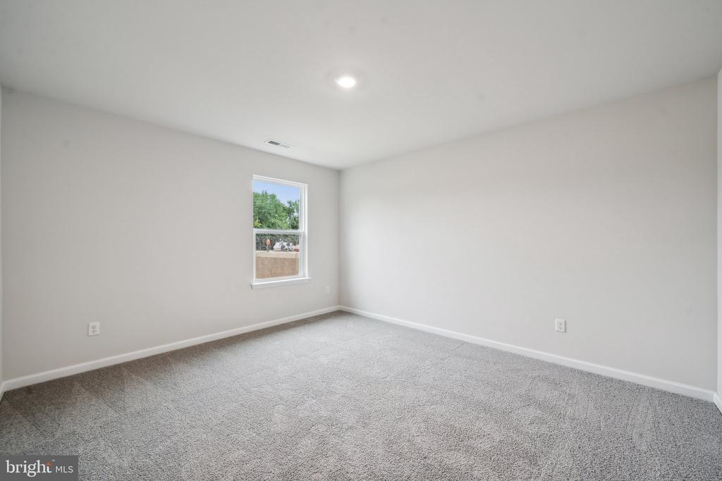 171 LIBERTY LN, KESWICK, Virginia 22947, 4 Bedrooms Bedrooms, ,2 BathroomsBathrooms,Residential,171 LIBERTY LN,VALA2009528 MLS # VALA2009528