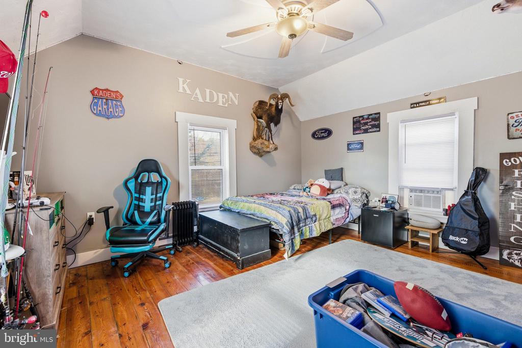 214 CHAPEL RD, STANLEY, Virginia 22851, 3 Bedrooms Bedrooms, ,1 BathroomBathrooms,Residential,214 CHAPEL RD,VAPA2006230 MLS # VAPA2006230 214 CHAPEL RD, STANLEY, Virginia 22851, 3 Bedrooms Bedrooms, ,1 BathroomBathrooms,Residential,214 CHAPEL RD,VAPA2006230 MLS # VAPA2006230