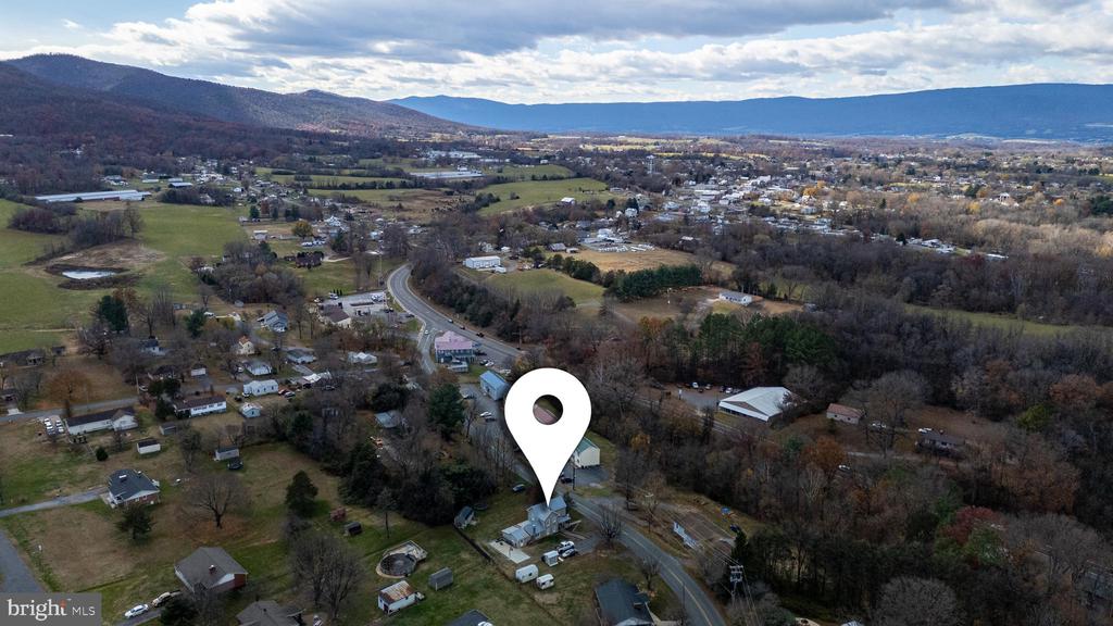 214 CHAPEL RD, STANLEY, Virginia 22851, 3 Bedrooms Bedrooms, ,1 BathroomBathrooms,Residential,214 CHAPEL RD,VAPA2006230 MLS # VAPA2006230 214 CHAPEL RD, STANLEY, Virginia 22851, 3 Bedrooms Bedrooms, ,1 BathroomBathrooms,Residential,214 CHAPEL RD,VAPA2006230 MLS # VAPA2006230