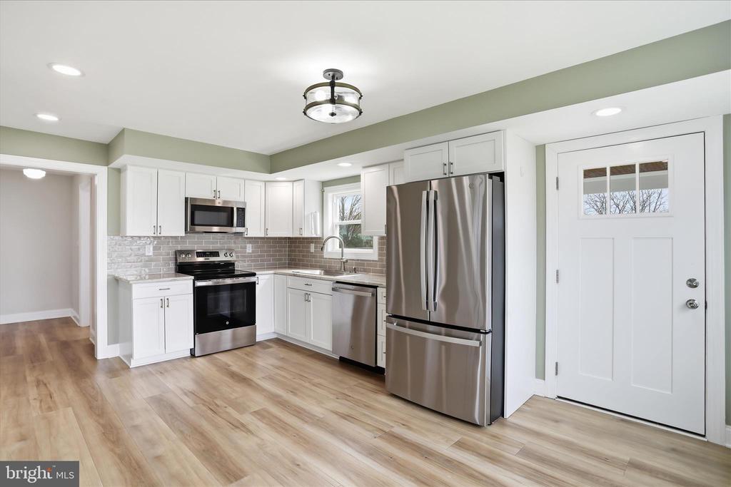 333 HONEYVILLE AVE, STANLEY, Virginia 22851, 3 Bedrooms Bedrooms, ,2 BathroomsBathrooms,Residential,333 HONEYVILLE AVE,VAPA2006196 MLS # VAPA2006196