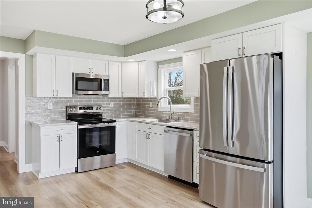 333 HONEYVILLE AVE, STANLEY, Virginia 22851, 3 Bedrooms Bedrooms, ,2 BathroomsBathrooms,Residential,333 HONEYVILLE AVE,VAPA2006196 MLS # VAPA2006196