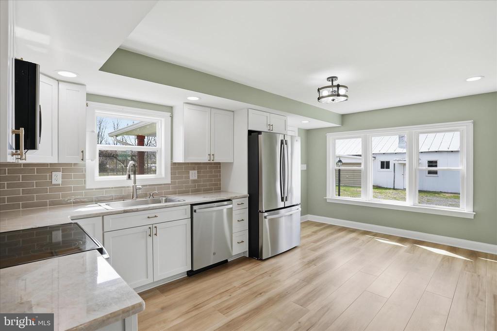 333 HONEYVILLE AVE, STANLEY, Virginia 22851, 3 Bedrooms Bedrooms, ,2 BathroomsBathrooms,Residential,333 HONEYVILLE AVE,VAPA2006196 MLS # VAPA2006196