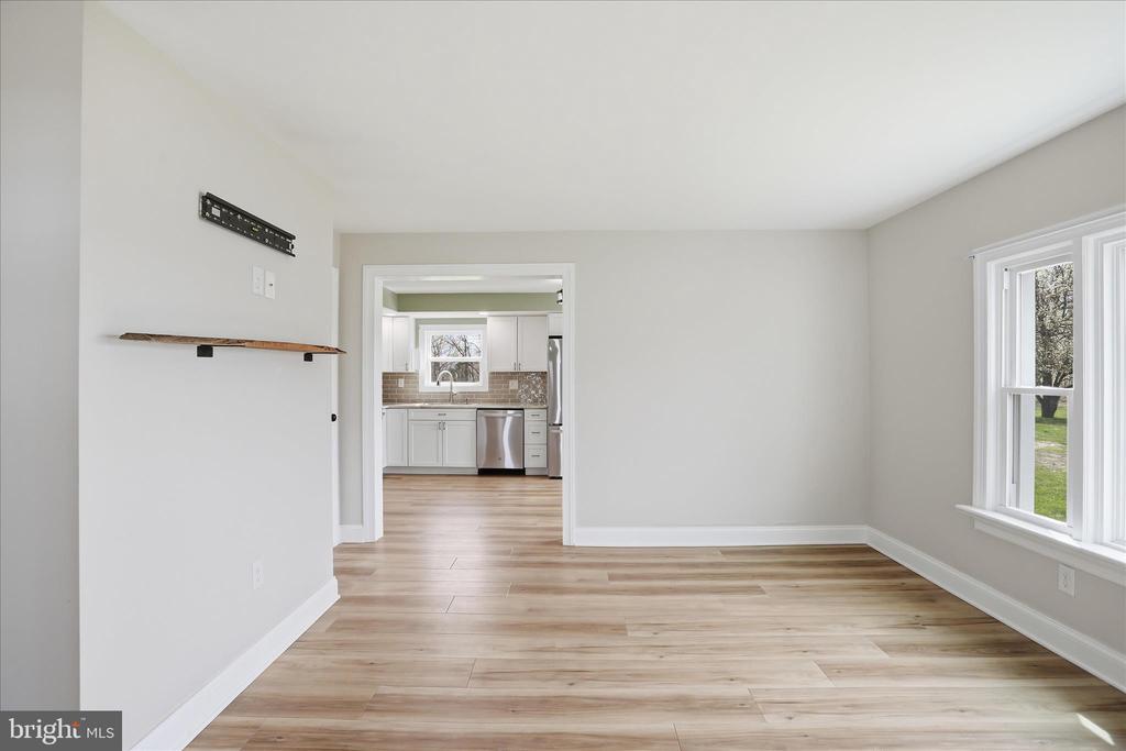 333 HONEYVILLE AVE, STANLEY, Virginia 22851, 3 Bedrooms Bedrooms, ,2 BathroomsBathrooms,Residential,333 HONEYVILLE AVE,VAPA2006196 MLS # VAPA2006196