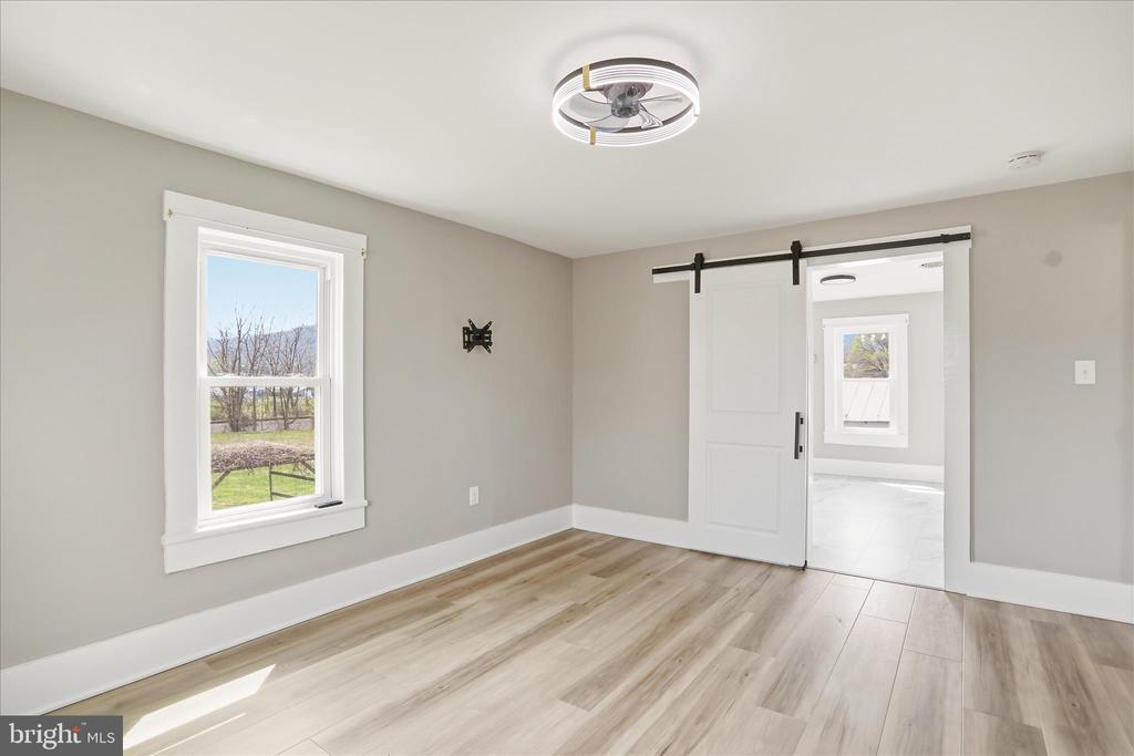 333 HONEYVILLE AVE, STANLEY, Virginia 22851, 3 Bedrooms Bedrooms, ,2 BathroomsBathrooms,Residential,333 HONEYVILLE AVE,VAPA2006196 MLS # VAPA2006196