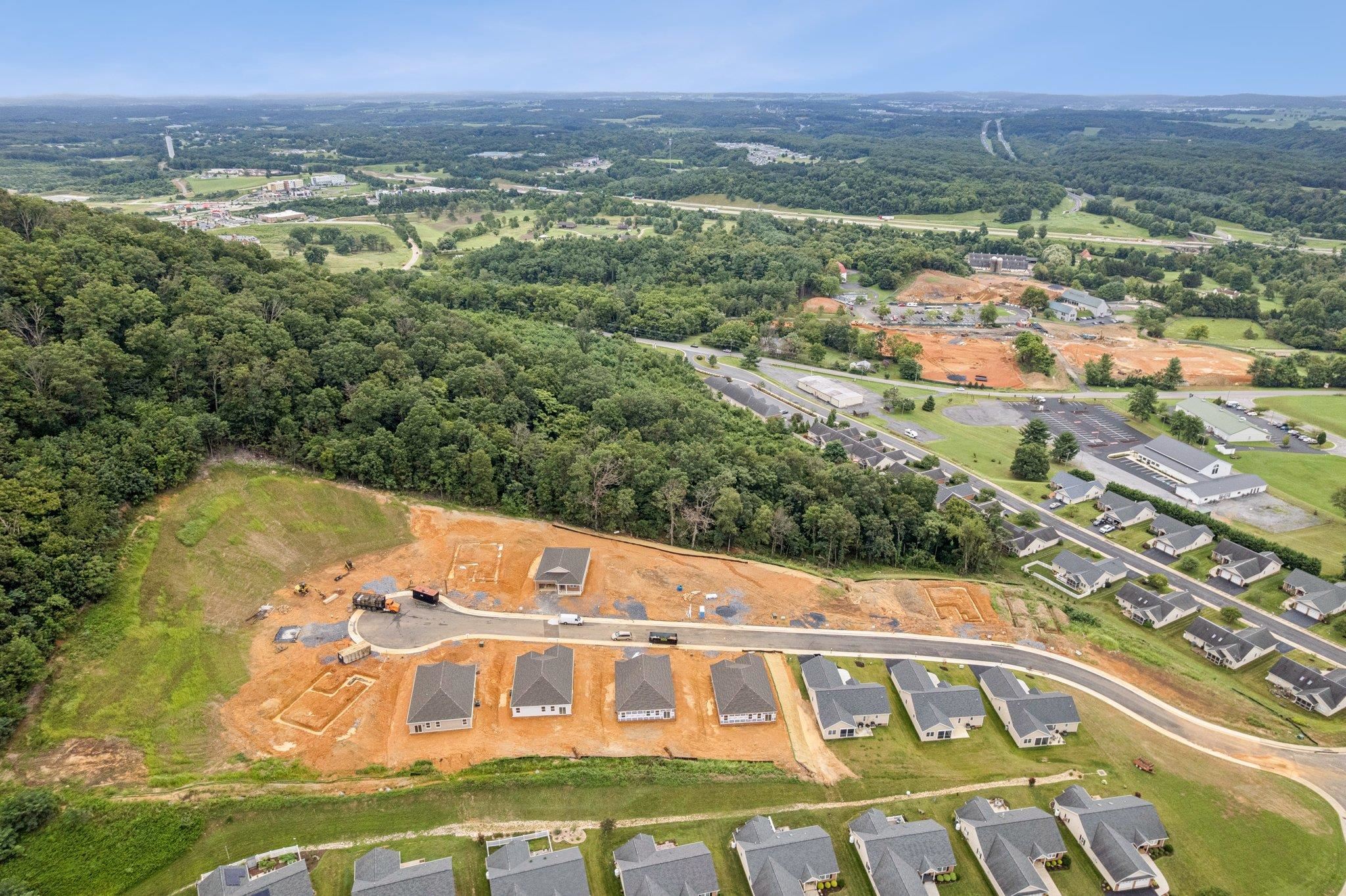 15 RIVER OAK DR, STAUNTON, Virginia 24401, 4 Bedrooms Bedrooms, ,2 BathroomsBathrooms,Residential,15 RIVER OAK DR,666240 MLS # 666240